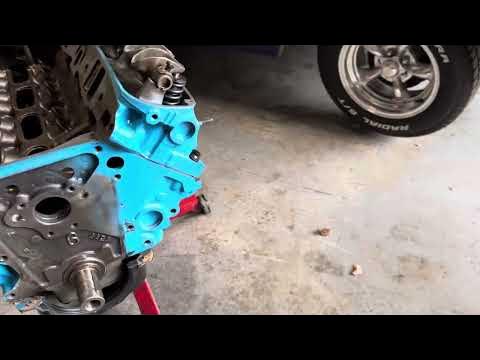 How not to build a Chrysler 360 la motor - YouTube