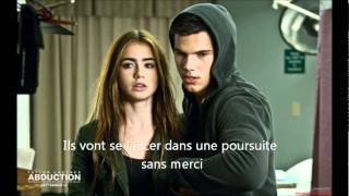 Identité secrète  - Nathan et Karen.wmv