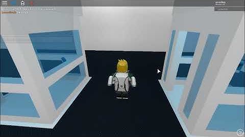 The top part : Roblox Pinewood Computer Core part 2