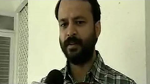 Won't spare the Bhushans: Ashish Khetan