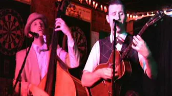 The Two Man Gentleman Band : Me, I Get High on the Reefer The Two Man Gentleman Band : Me, I Get High on the Reefer
