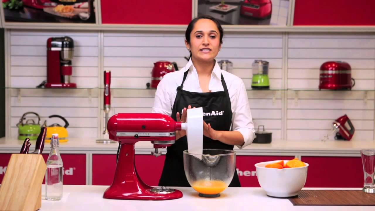 stoom Shetland Worstelen KitchenAid® Citrus Juicer Attachment - YouTube