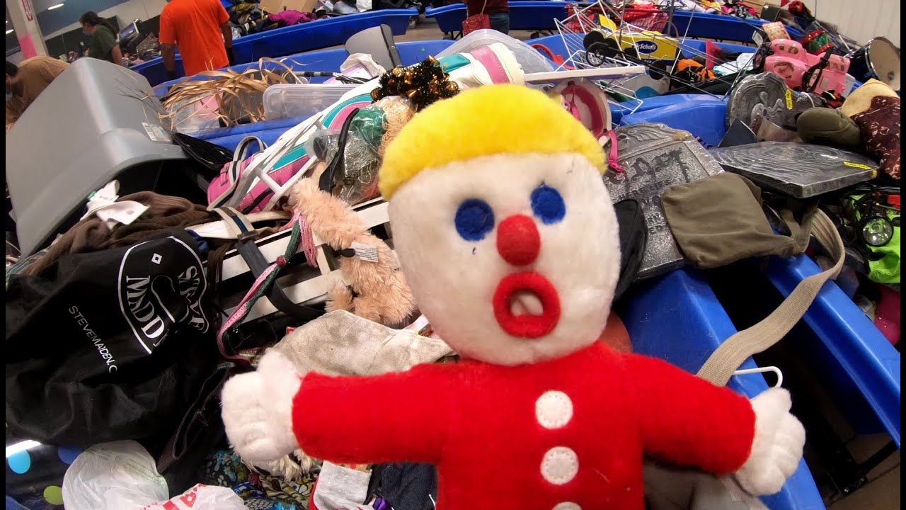 Back to the bins! Thrifting Goodwill Clearance Center Bins 21 (Toys, Rock Band Gear, and