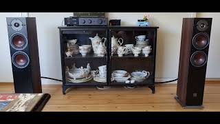 || "Money Don´t Matter 2 Night" by Prince || SOUND DEMO || Dali Oberon 5 + Audiolab 9000a || screenshot 2