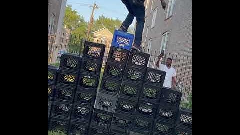 Man takes dramatic leap during milk crate challenge #milkcratechallenge #funnyfails #milkcratetv