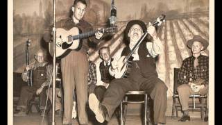 Uncle Dave Macon - Way Down The Old Plank Road chords