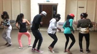 Eddykenzo dancing with young gals from Sweden