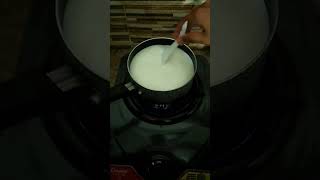 Memasak Susu Sapi Murni