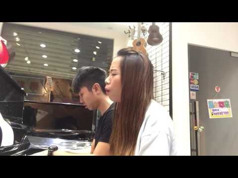 Cover - 愛很簡單 & A Moment Like This by 李曉慧 Elise
