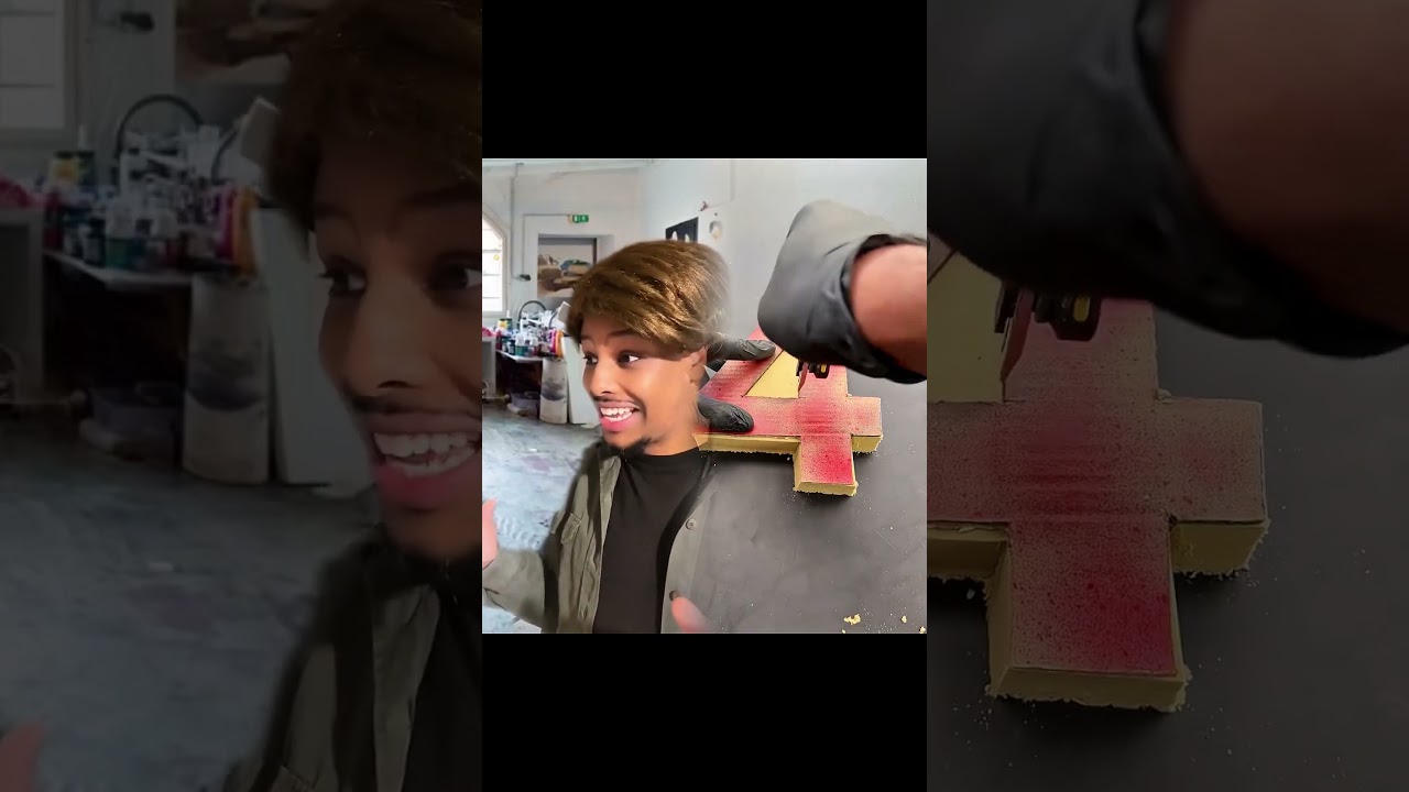 Ein Weltkrieg weniger wenn der Prof ihn aufnimmt 😂 