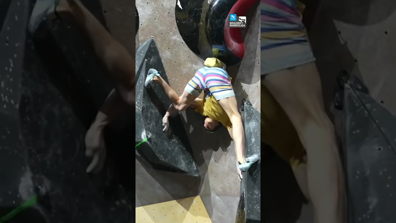 Alexander Megos insane handstand on M2 final boulder at Deutschland Cup 💯🇩🇪 