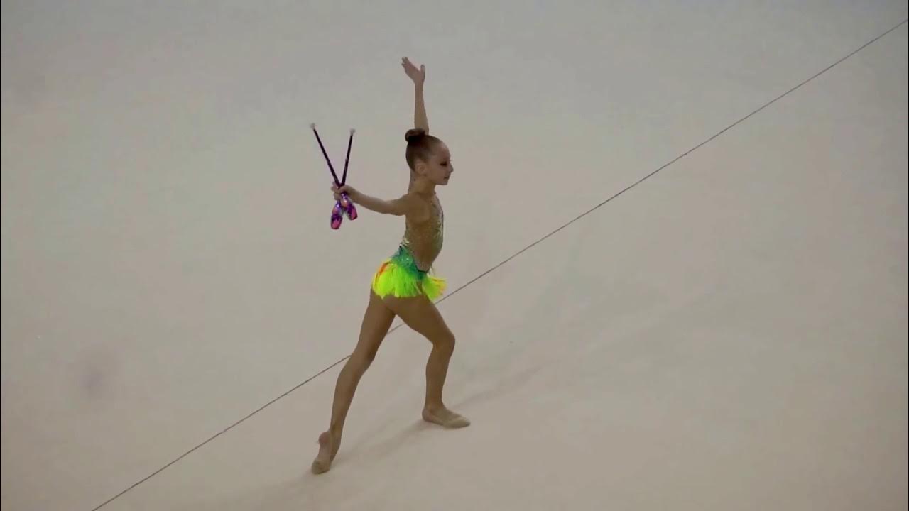 Карина Киреева художественная гимнастика