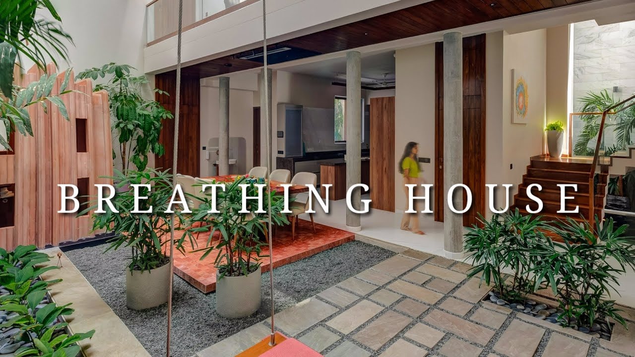The Central Courtyard in This Surat Home Brings Abundant Light and Ventilation
