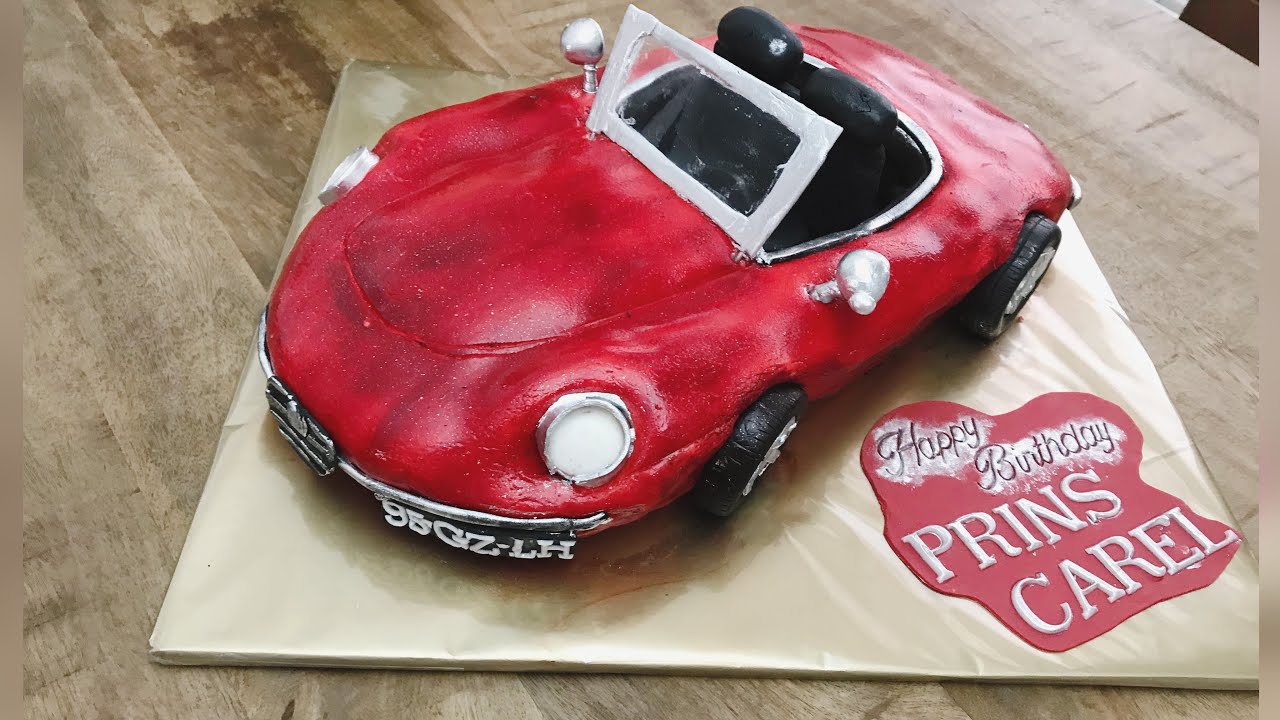 Making a 3D car cake /red velvet cake