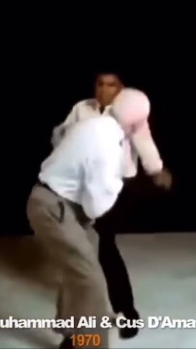 Cus D’amato Punches Muhammad Ali!!!🥊