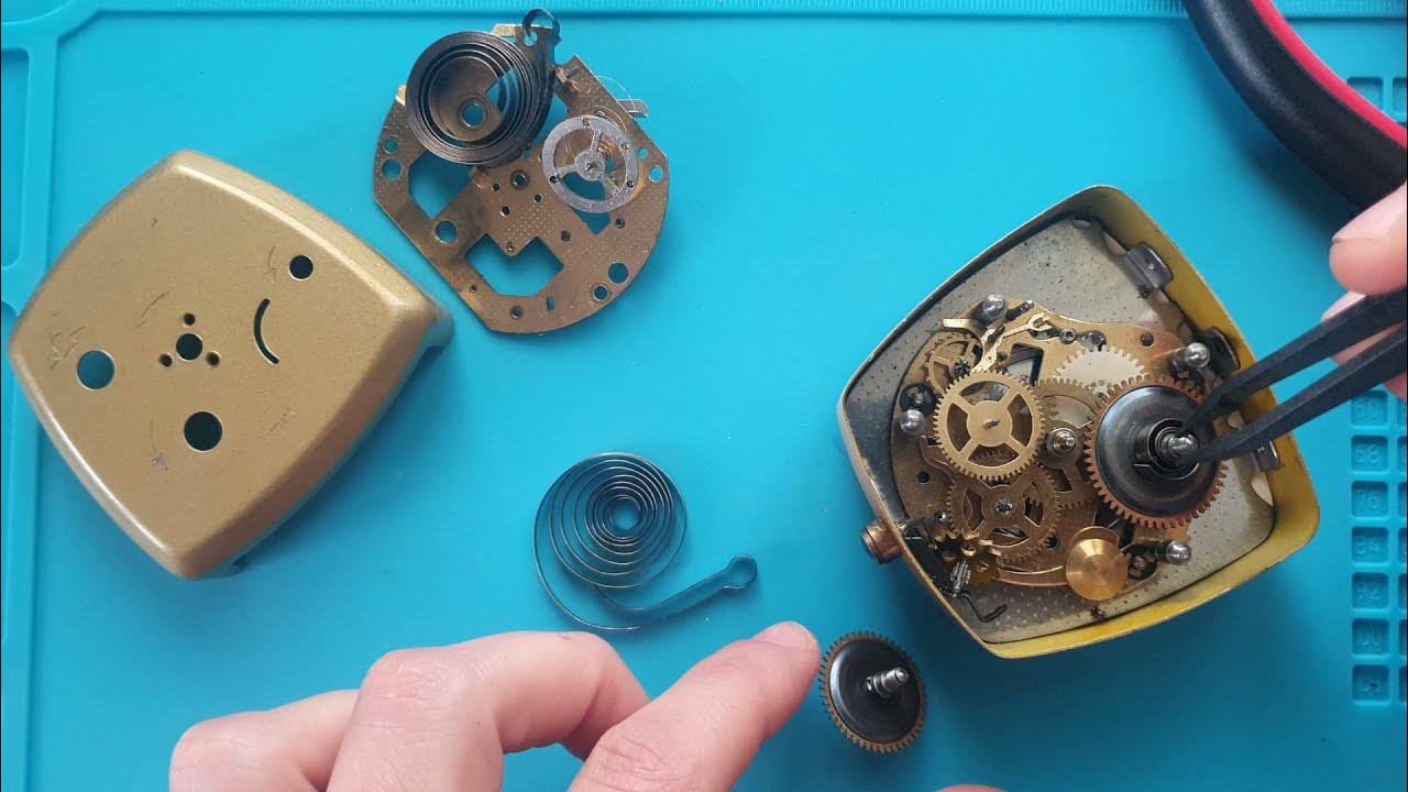 Disassembling a Vintage Mechanical Alarm Clock YouTube