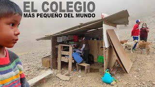 🏠 Este es EL COLEGIO MÁS PEQUEÑO DEL MUNDO | 1m2 | Dilo Nomás Ft.@santobrasa