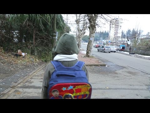 რატომ უწევთ მუშაობა ბავშვებს / მიკროსაფინანსო კომპანია “საქართველოს“ მიერ დაზარალებულები