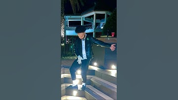 Vendetta Jackson 🕺#lifevendetta #halloween #michealjackson