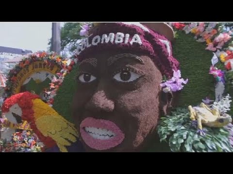 Video: Silleteros Kolumbiyadagi Medellin gullar festivalida