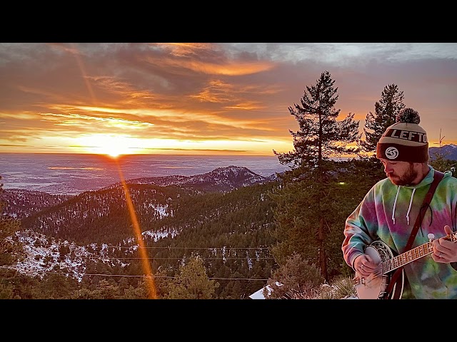 Boulder Sunrise - Clawhammer Banjo Improv - Andy Thorn class=