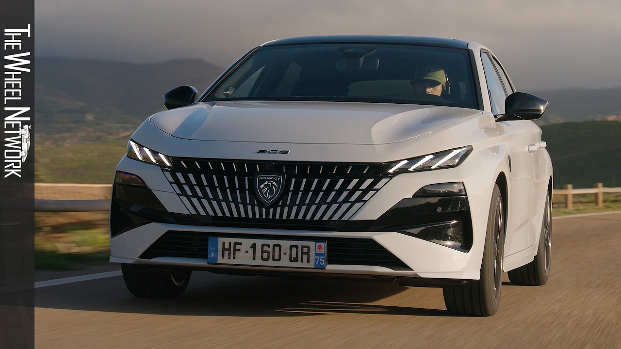 Peugeot 308 GT Hybrid 2026 года | Белый Okenite | Вождение, Интерьер, Экстерьер [4K]