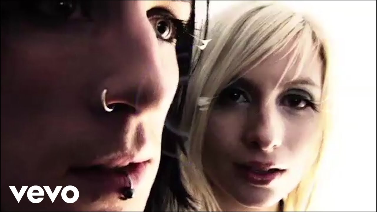 The Deer Tracks - 127sexfyra (Official)