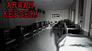 Teror Hantu Sekolah Angker!