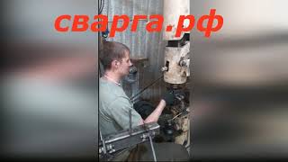 обшиваю гараж профнастилом, варю ворота.