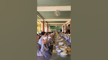 Nghi thức Cử bát cúng dường trong Khóa tu tại chùa Chánh Thiên | @ThichNhatDao #thichnhatdao