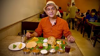 Tasting Popular South Bengaluru Special Banana Leaf Meal At UDUPI SRI KRISHNA BHAVAN | 20 VEG Dishes