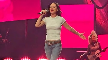 Thumbnail of Katy Perry - bandaids [The Lifetimes Tour Live in Madrid 2025]