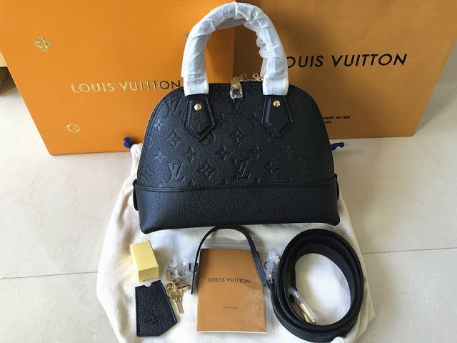 Louis Vuitton Petit Damier hat