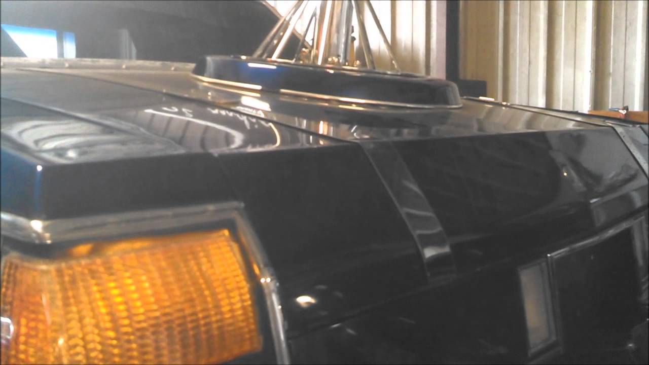 Delta 88' with 2 Memphis MOJO 15's on a CT Sounds 2500.1