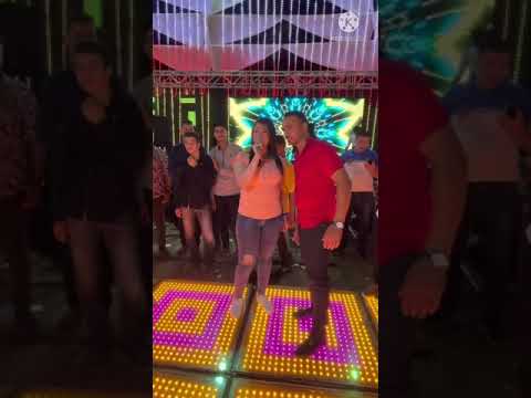 انا السنين عملتها فيا بعد اما كان كله بأيديا اضعف ويجي اليوم عليا انام وفي عيني دمعتي