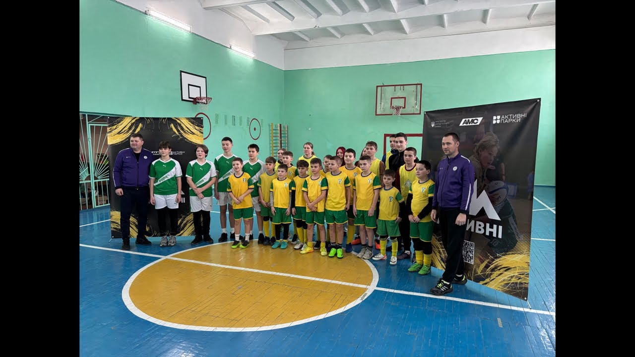 У каналі СК «Бердичів» відбувається прямий ефір.