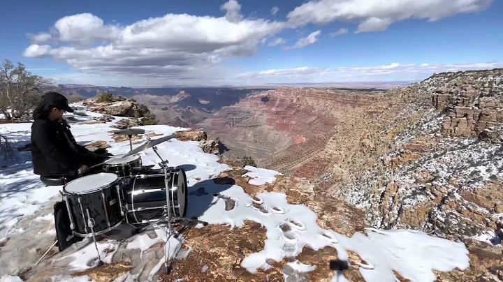 Thom Nguyen drumming at the Grand Canyon