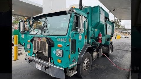 GoPro on L.A. Garbage Truck: Amrep ASL Flying Through a Heavy West L.A. Public Litter Route! 