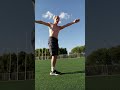 Техника прыжка  во вращение с движением рук вдоль корпуса