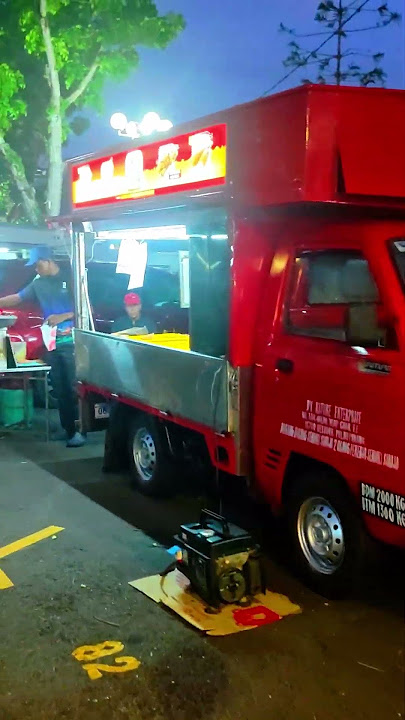 Exploring Tanjung Bungah Pasar Malam Like a Local! #livinginpenang #expatinpenang #malaysianculture