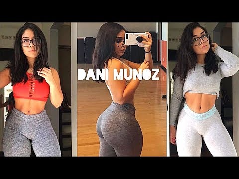 SHE IS ONLY 20 YEARS OLD | DANI MUÑOZ (FEMALE FITNESS MOTIVATION)