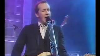 Video thumbnail of "The Go-Betweens  - Apology Accepted (Whistle Test 13/05/86)"