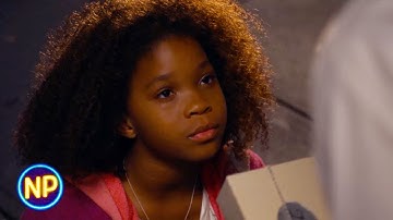 Full Opening Scene HD | ANNIE (2014)