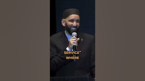 Be in this world a stranger or a wayfarer -Omar Suleiman #islamicvideo #islam #omarsuleiman #shorts