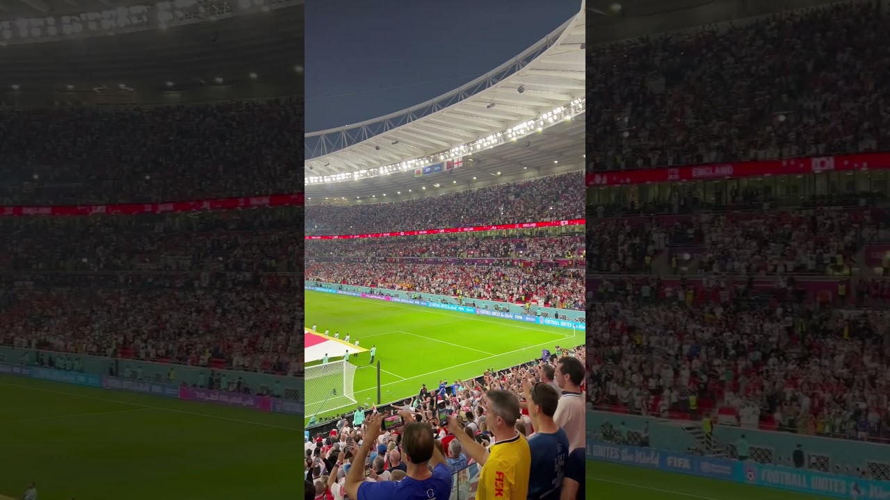 England fans sing God Save The King at World Cup!