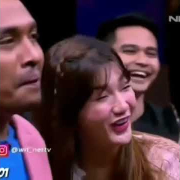 Kamu pernah memperhatikan tulisan kecil di power bank gk