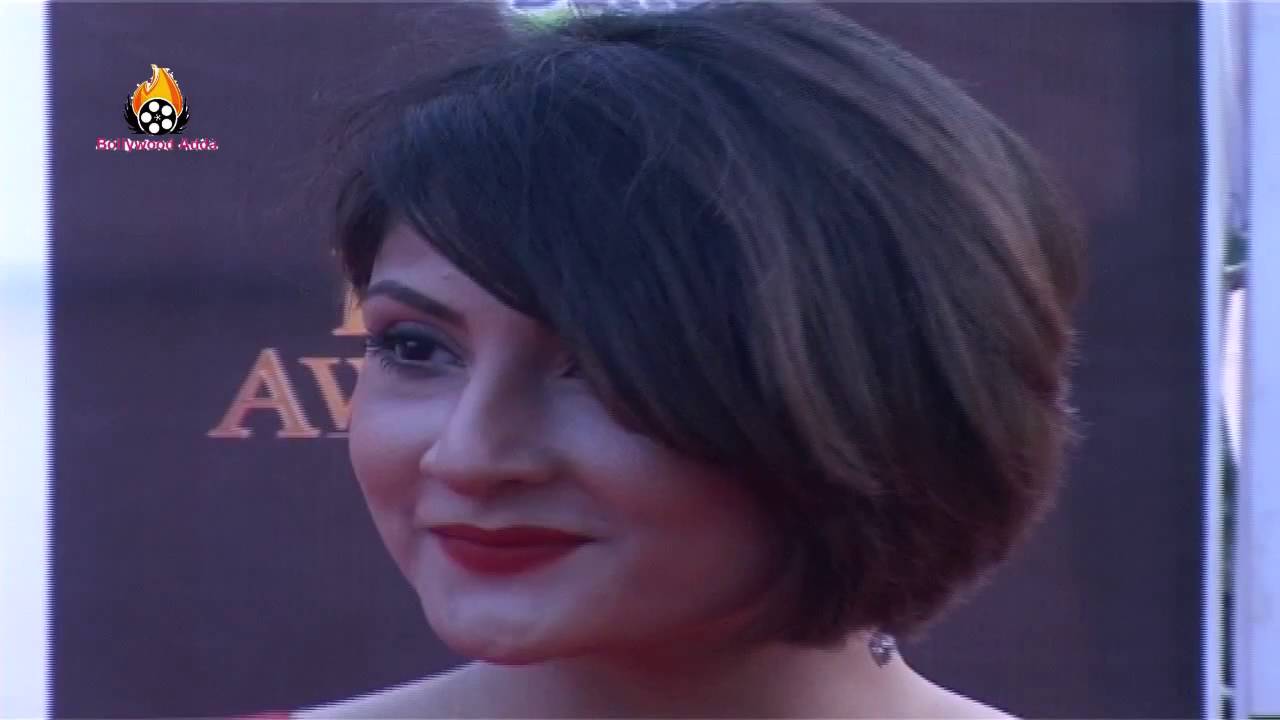 Beautiful Indian Woman In Inverted Bob Cut Lovely Bob Haircut