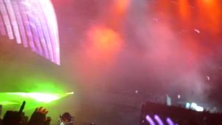 EDCNY Armin Van Buuren - Gareth Emery: Concrete Angel (John O&#39;Callaghan Remix)
