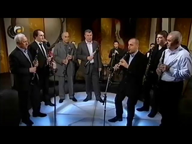 Pembe oro & seven macedonian clarinet players with Milan Zavkov Band  ZAJDI ZAJDI 2013 godina class=