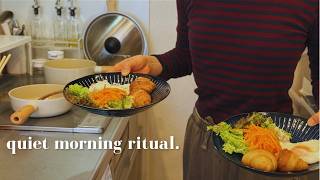 A Japanese Office Worker's Quiet Morning Routine 🌸 Cozy Breakfast &amp; Slow Living